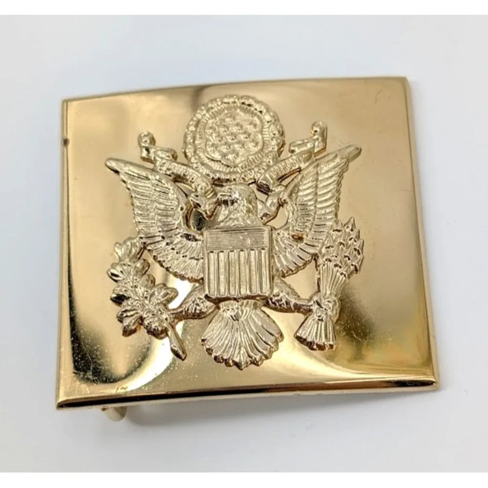 VTG Vanguard V-21 US Military Eagle Great Seal Belt Buckle Gold Tone Made in USA